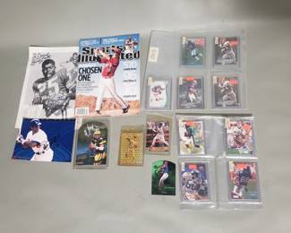 Lot 605  Group of sports cards and sports memorabilia