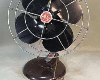 Lot 175  Vintage General Electric desk fan