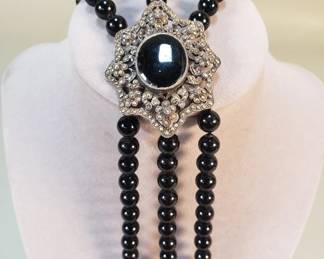 068  Lot 153  Vintage multistrand onyx necklace with sterling