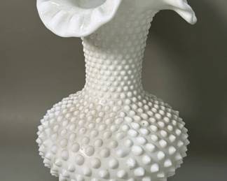 Lot 197  Vintage Fenton white milk glass hobnail vase