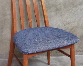 024  Lot 111  Niels Koefoed for Koefoeds Hornslet Midcentury