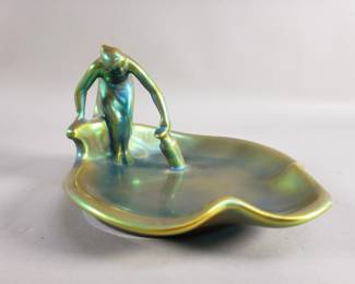 Lot 413  Art Nouveau Zsolnay porcelain trinket dish