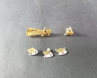 003  Lot 187  10k gold TRW pin and pendants with diamond,