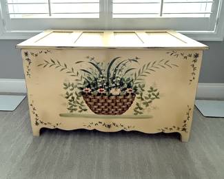 Shabby Chic Chest