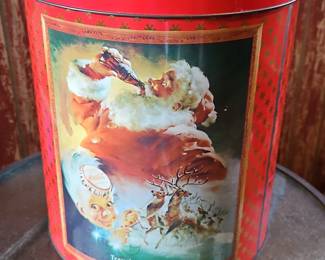 CocaCola Santa Travel Refreshed Tin