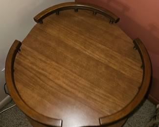 Vintage Ethan Allen Maple Side Table second image