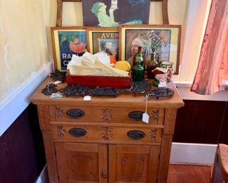 Vanity, cast iron trivets, framed crate labels, vintage napkins, and more 