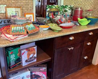Bright kitchen decor and kitchen items 