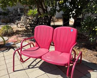 Outdoor rocker 