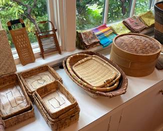 Baskets cocktail napkins l