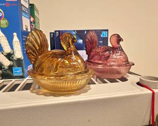 Vintage Amber Glass Turkey on Nest.