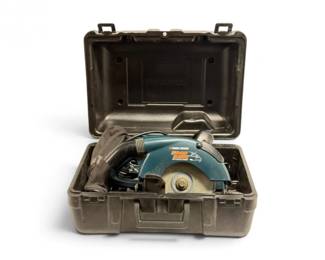 241 BlackDeckerWoodHawkElectricCircularSawwCarryingCase