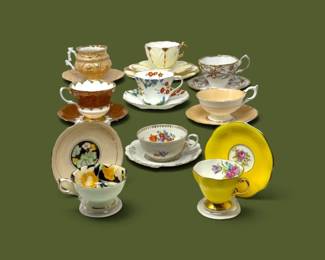 272 VintageFloralGoldBoneChinaTeacupsSaucersAssortedMakers