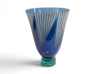 9 HeavyBlueArtGlassVasewYellowWhiteEtchingSolidBase