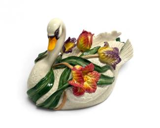 230 FitzFloydClassicsTulipSwanTureenwLadleOriginalBox