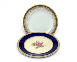 256 VintageWedgwoodTudorRoseFloralDinnerPlatesEngland