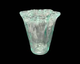 141 FreeformClearArtGlassVasewGreenTingeRuffledRim