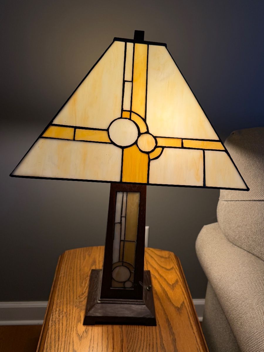 Pair of leaded glass contemporary lamps (arts and crafts style COntemporary arts craft lamp 