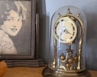 anniversary clock