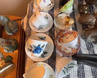 teacups galore