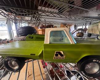 Nylint truck