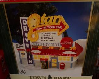 Coca-Cola Town Square Collection lighted theater building in original box