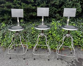 Stainless steel adjustable medical/lab stool
