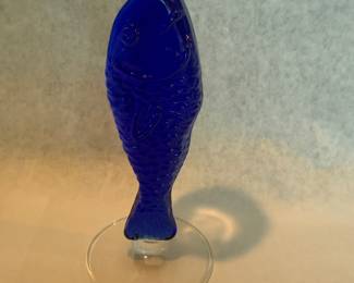 Cobalt Blue Fish Stem Champagne Flutes