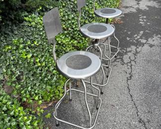 Stainless steel adjustable medical/lab stool