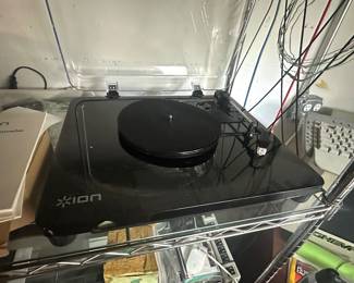 Ion Vinyl/Tape Converter