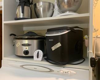 Ice Maker and Crock Pot