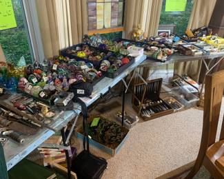 Cash Table Smalls