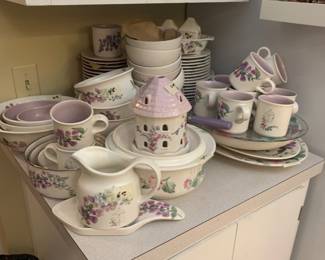 Pfaltzgraff Cape May Dinnerware Set and Accesories