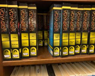 Huge Star Trek Voyager VHS Collection 100+ episodes