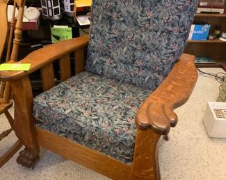 Antique Oak Morris Style Recliner Chair