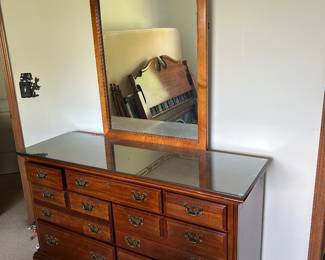 $350 - 2nd Bedroom dresser and mirror