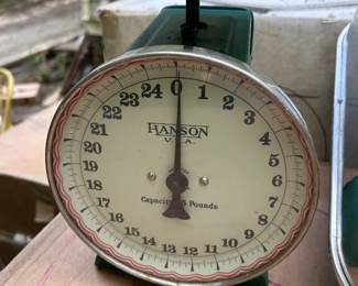 Vintage Hanson scale - mint condition