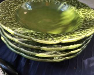 Set of 4 soup bowls