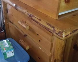 Log dresser