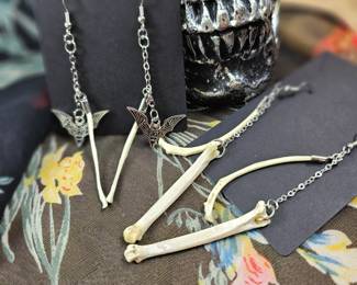 Pairs Black Cat Bone Dangle Earrings Intuition Magic Witchcore