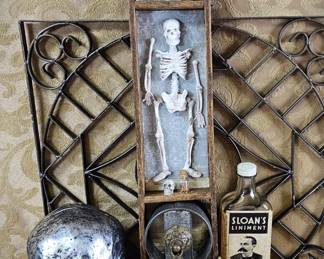 18" HH Holmes Skeleton Shadow Box Apothecary Serial Killer