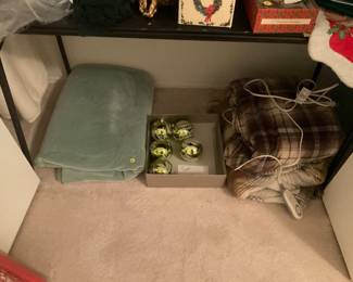 Holiday, blankets, electric blankets FILL A BAG