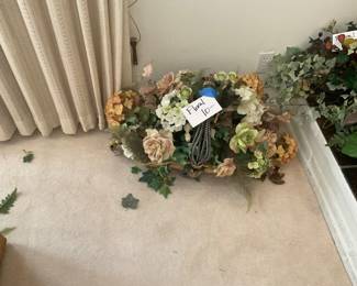 Floral arrangements 
