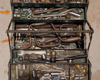 vintage tool box