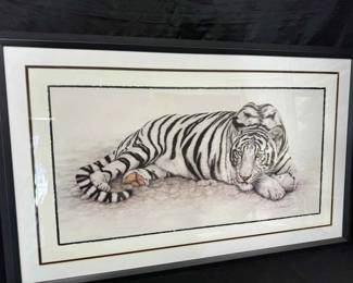18WH153Jan Henderson Siberian Tiger Large Framed Print