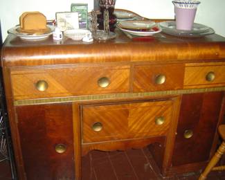 Art Deco Waterfall Buffet