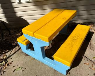 Childrens Picnic Table