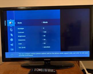Samsung 32 LCD Flatscreen 720p HD, 60HZ