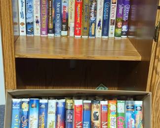 Nondisney Childrens VHS Tapes