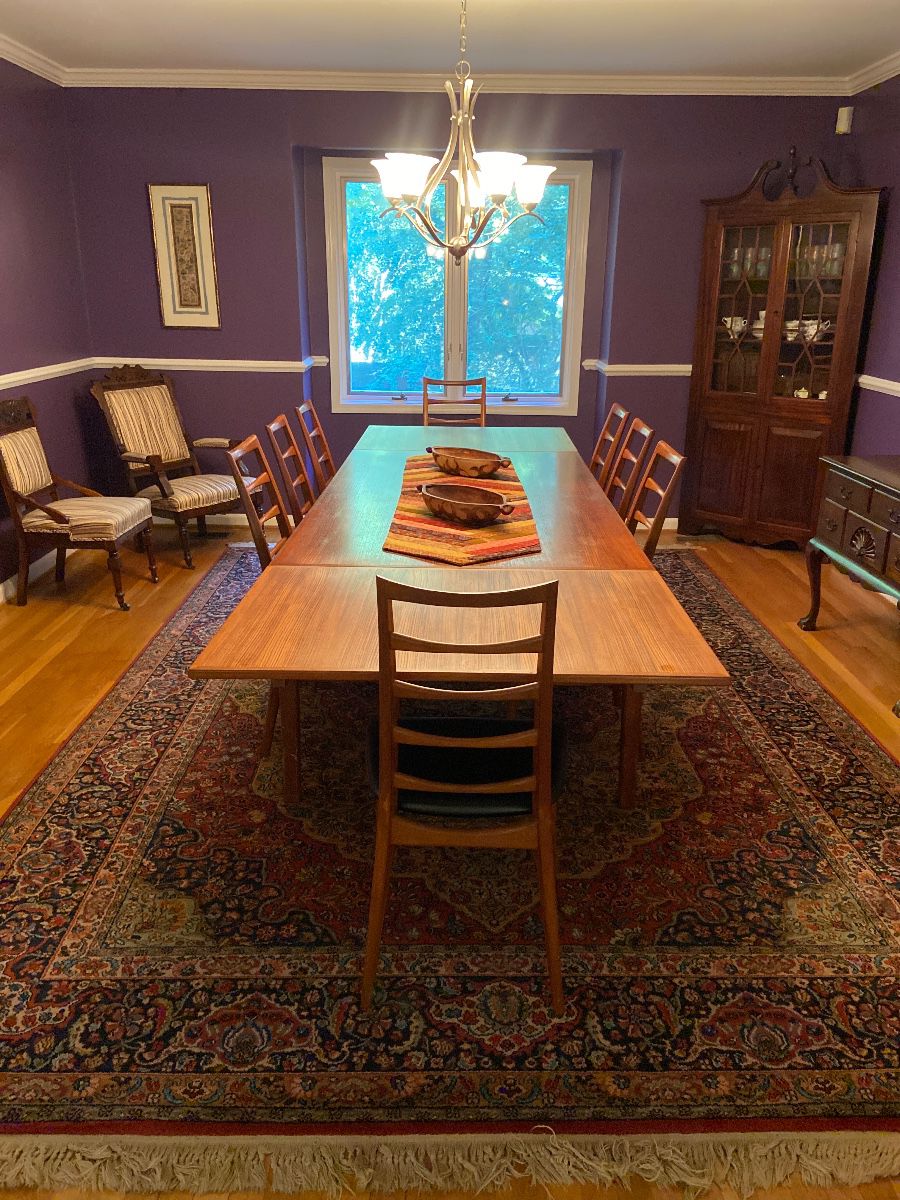 MCM Dining Table & Chairs!